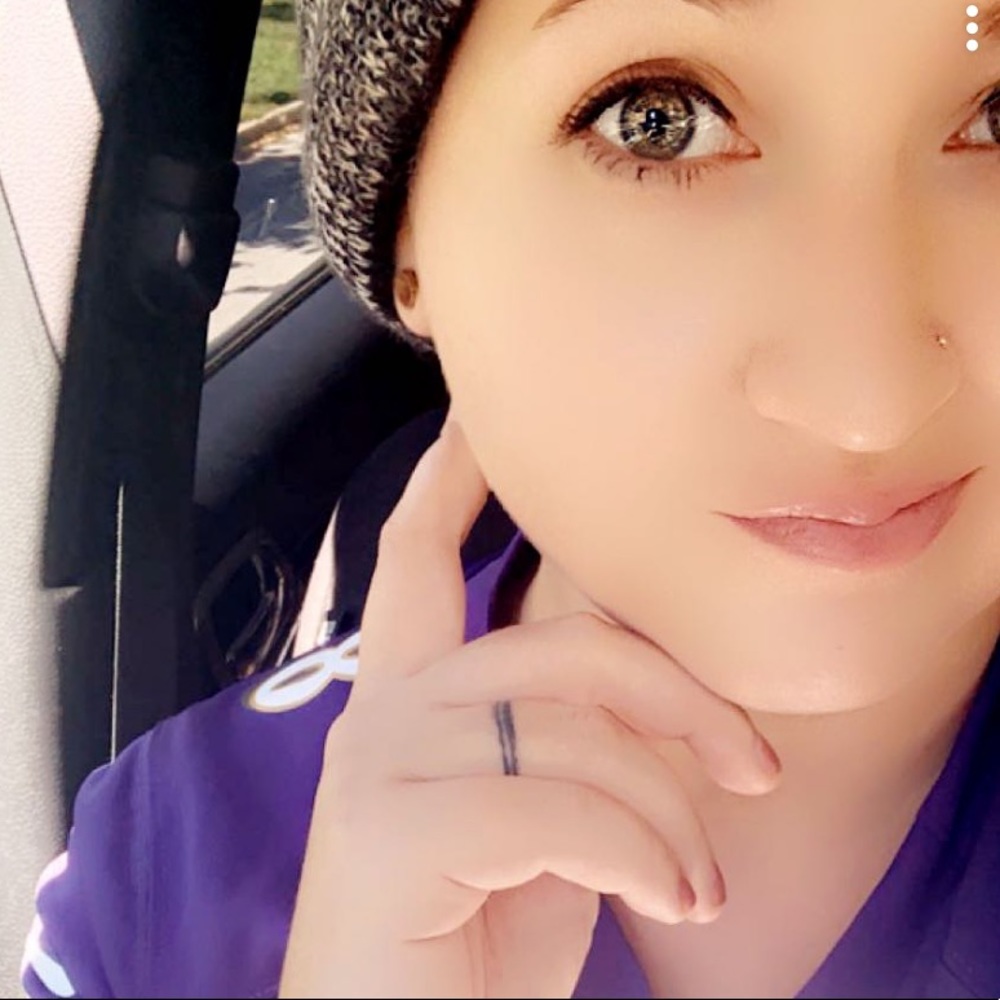 Meet your Posher, Dakota